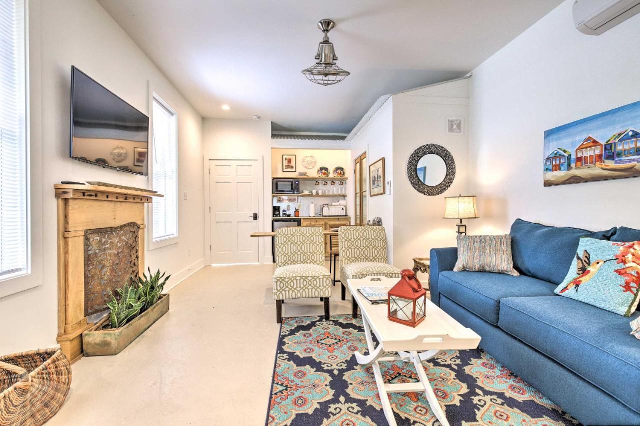 Walk To Beach From Chic Old Town Apartment With Yard Bay St. Louis Bagian luar foto